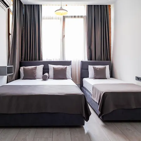 Otel Kariva